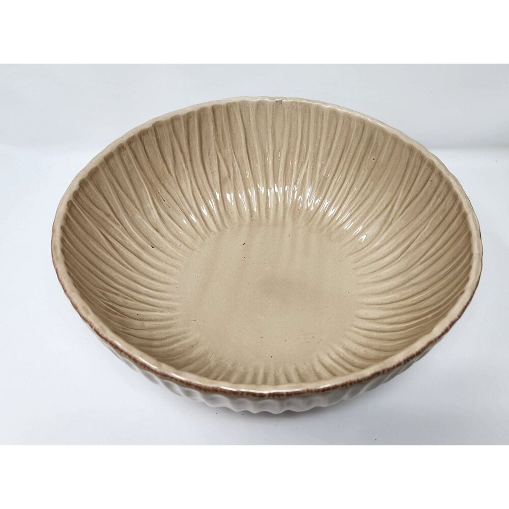 Serena Bass Pretty Bold Serving Bowl in‎ Frappe